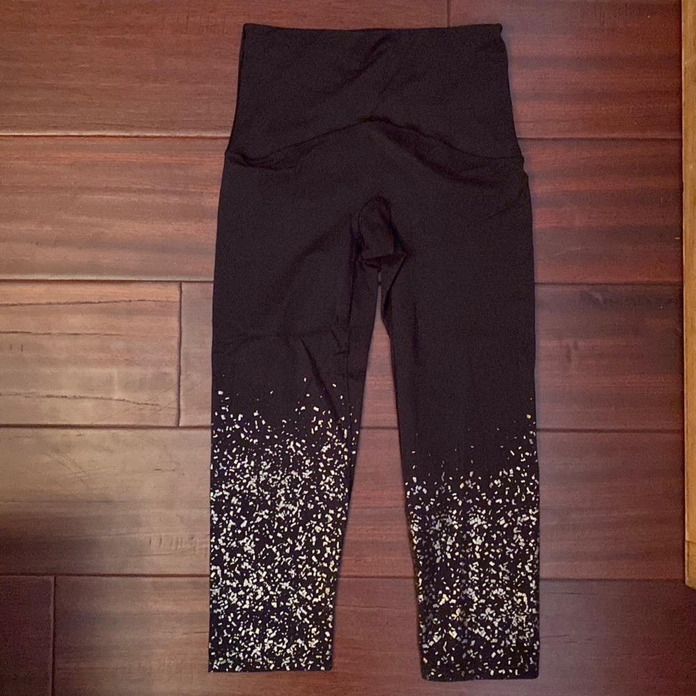 Spanx booty boost cropped leggings